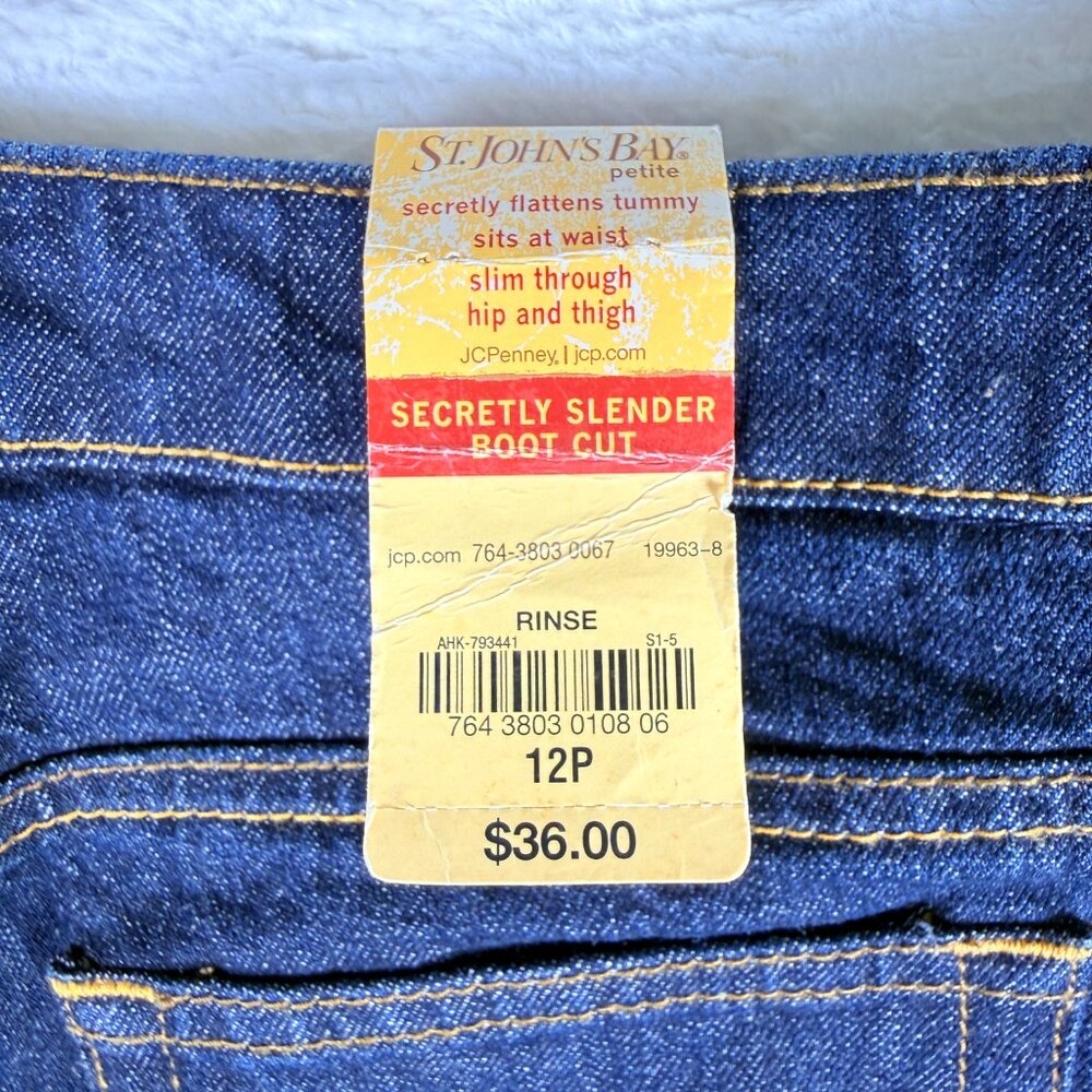 ST JOHN'S BAY WOMEN'S SECRETLY SLENDER CLASSIC FIT JEANS Bootcut 12P NWT - Picture 4 of 10
